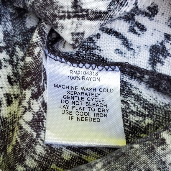 Allison Brittney Black and White Print Blouse Small - Picture 8 of 10